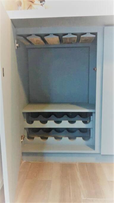 Lovely 1 Bedroom Apartment W/Private Parking Ensenada Eksteriør bilde